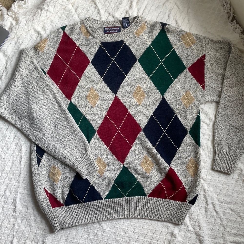 Roundtree & Yorke Sweater